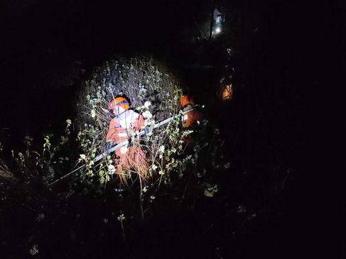 明月砸明火视频,一场惊心动魄的视觉盛宴